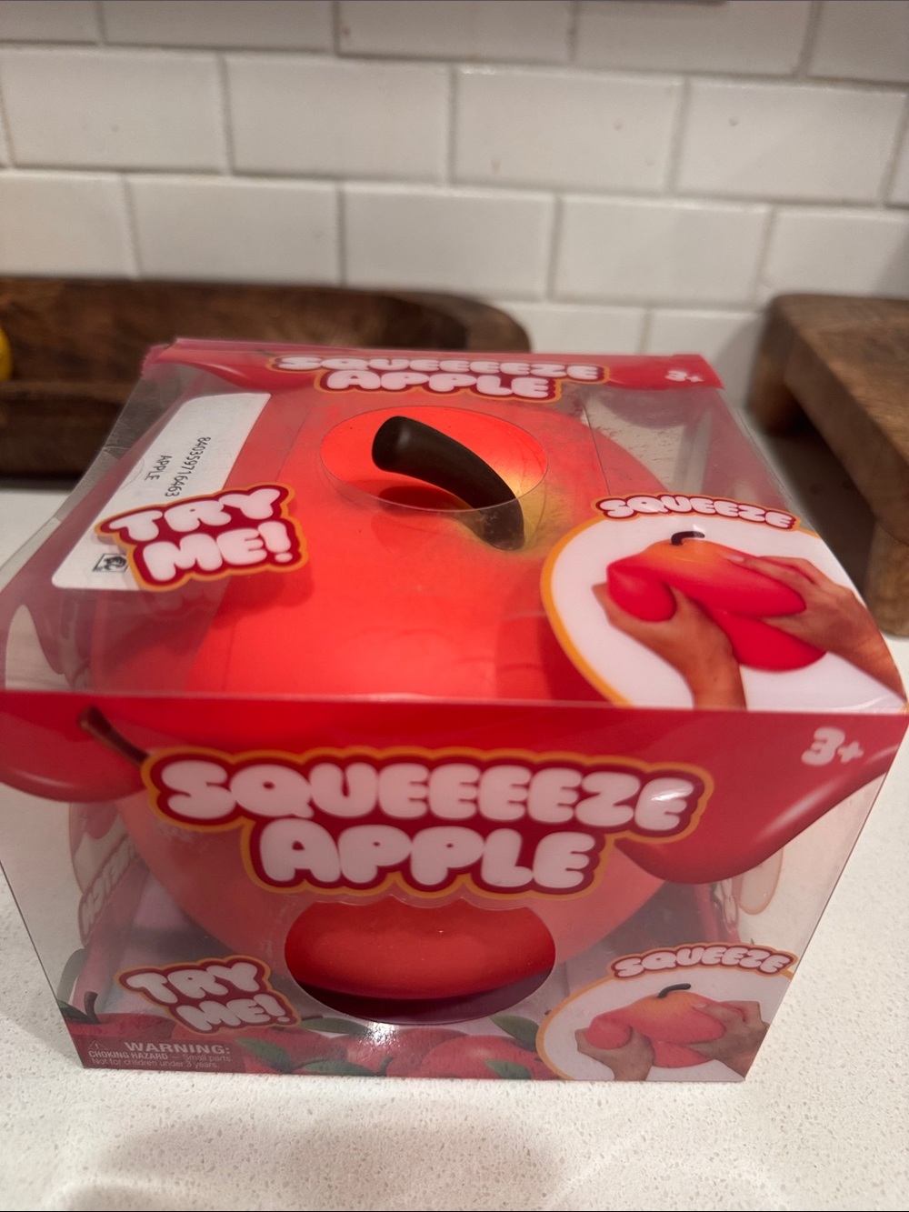 Squeeeeze Apple squishy